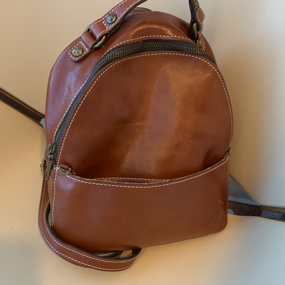 Patricia Nash convertible leather backpack - Picture 11 of 16